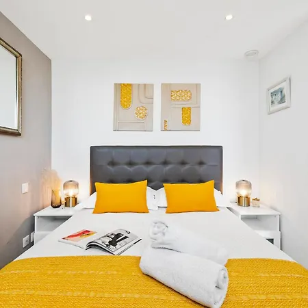 Downtown Modern 1-br * Cannes